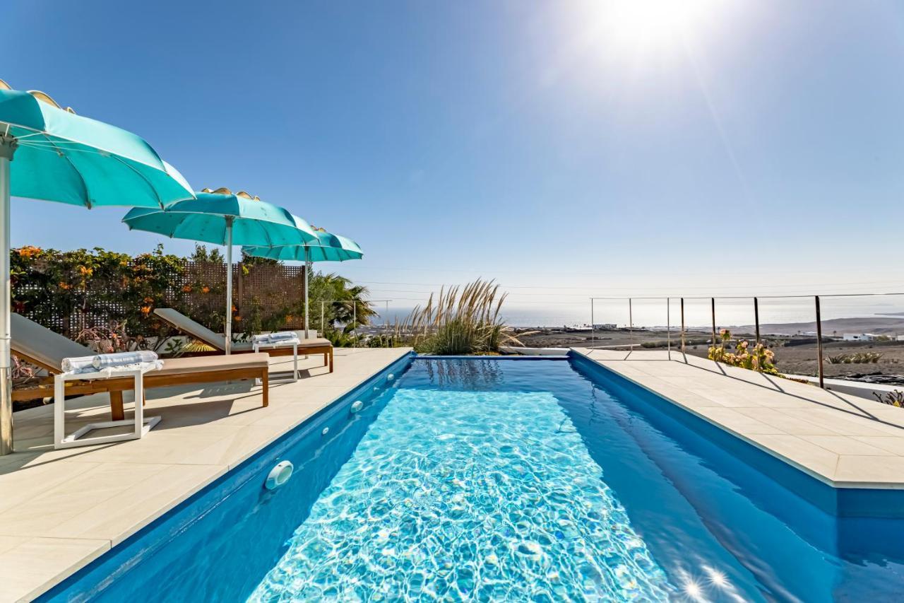 "New" Deluxe Designer Villa Infinity, With Panoramic Sea Views,Own Exclusive Heated Private Pool, Subtropical Gardens ติอาส ภายนอก รูปภาพ